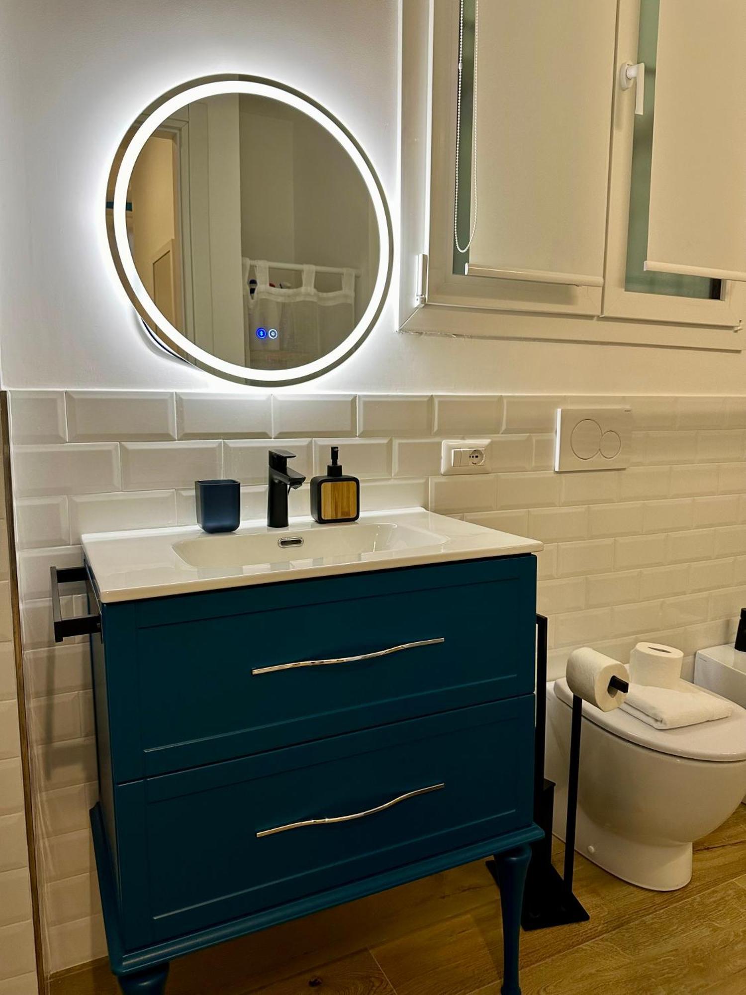 Lr Deluxe Apartments - Porta Venezia - Bilocale Con Giardino Privato Milaan Buitenkant foto