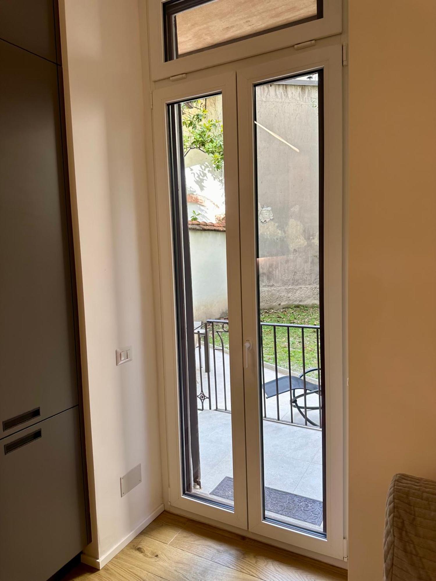 Lr Deluxe Apartments - Porta Venezia - Bilocale Con Giardino Privato Milaan Buitenkant foto